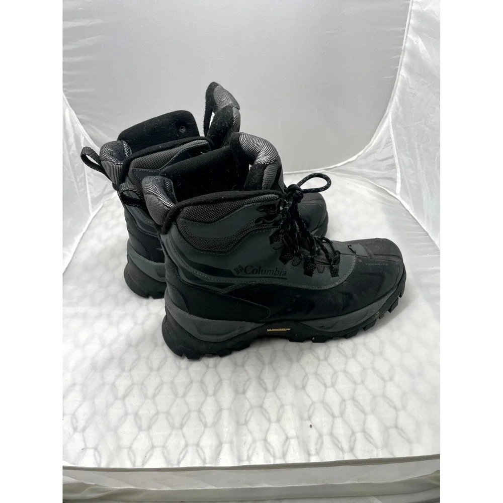 Columbia Bugaboot Plus IV Mens 11 Black Graphite Omni Heat Lace Up Winter Boots